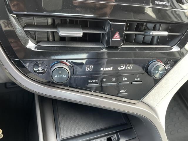 2022 Toyota Camry LE Auto (Natl)