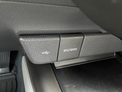 2022 Toyota Camry LE Auto (Natl)