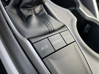 2022 Toyota Camry LE Auto (Natl)