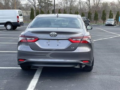 2022 Toyota Camry LE Auto (Natl)