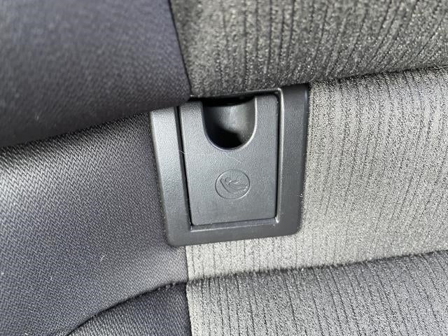 2020 Toyota Camry Hybrid LE CVT (Natl)