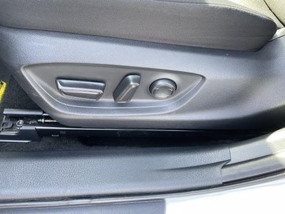 2020 Toyota Camry Hybrid LE CVT (Natl)