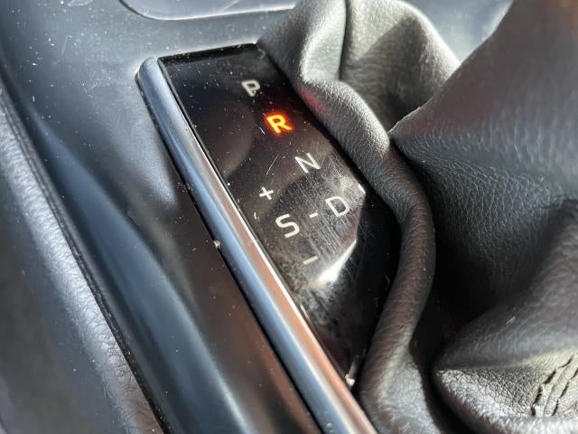 2020 Toyota Camry Hybrid LE CVT (Natl)