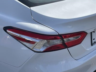2020 Toyota Camry Hybrid LE CVT (Natl)