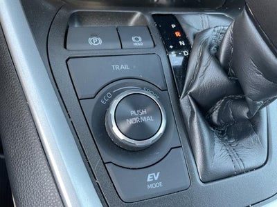 2021 Toyota RAV4 Hybrid XLE AWD (Natl)