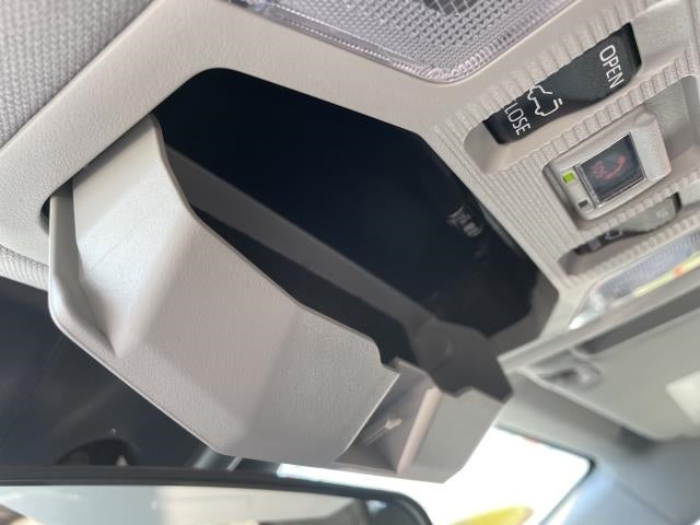 2021 Toyota RAV4 Hybrid XLE AWD (Natl)