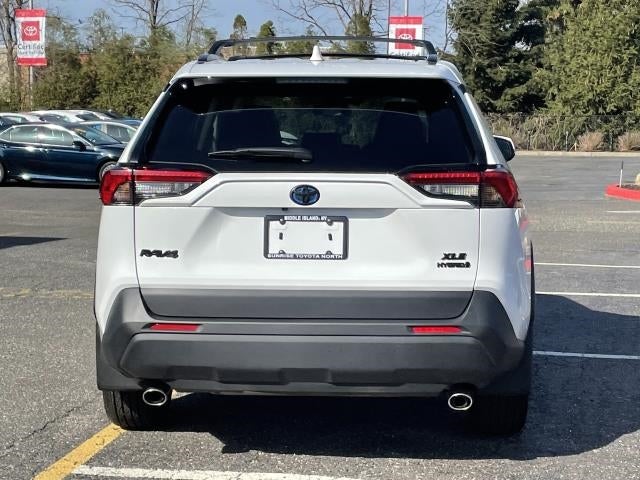 2021 Toyota RAV4 Hybrid XLE AWD (Natl)