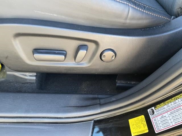 2019 Toyota Highlander LE Plus V6 AWD (Natl)