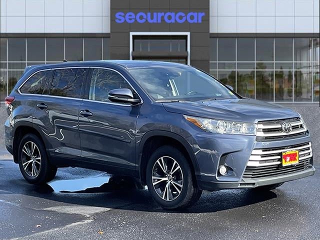2019 Toyota Highlander LE V6 AWD (Natl)