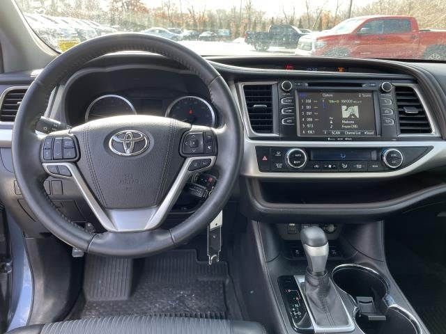 2019 Toyota Highlander LE V6 AWD (Natl)