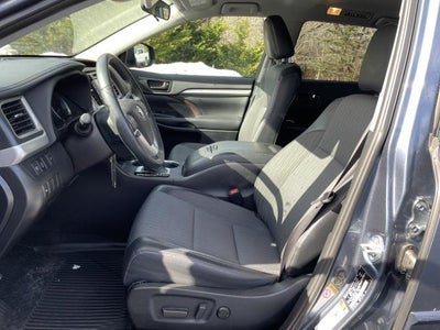 2019 Toyota Highlander LE V6 AWD (Natl)