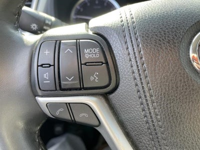 2019 Toyota Highlander LE V6 AWD (Natl)