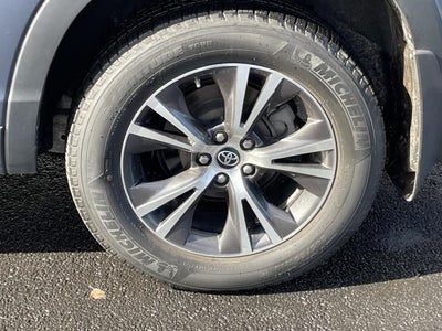 2019 Toyota Highlander LE V6 AWD (Natl)