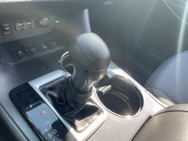 2019 Toyota Highlander LE V6 AWD (Natl)