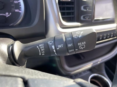 2019 Toyota Highlander LE V6 AWD (Natl)