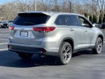 2019 Toyota Highlander LE V6 AWD (Natl)