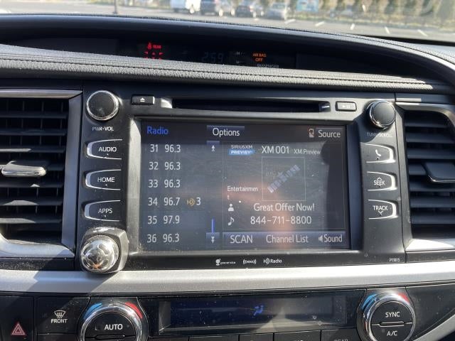 2019 Toyota Highlander LE V6 AWD (Natl)