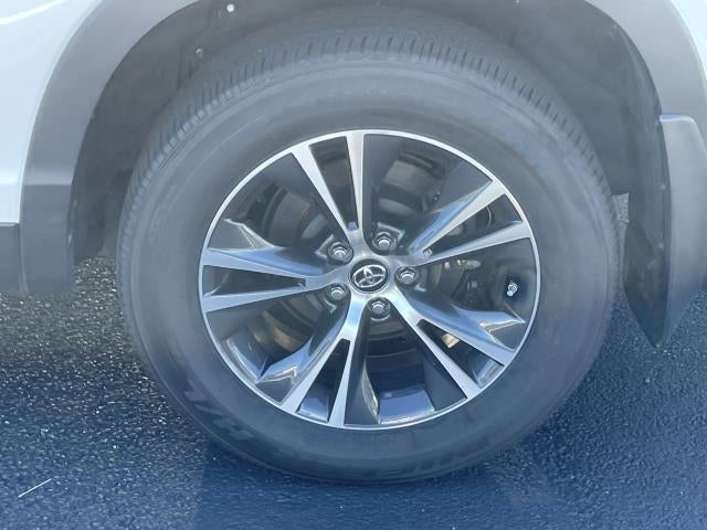2019 Toyota Highlander LE V6 AWD (Natl)