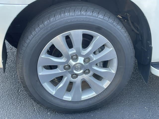 2020 Toyota Sequoia Platinum 4WD (Natl)