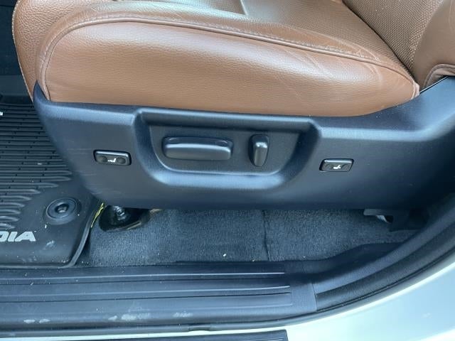 2020 Toyota Sequoia Platinum 4WD (Natl)