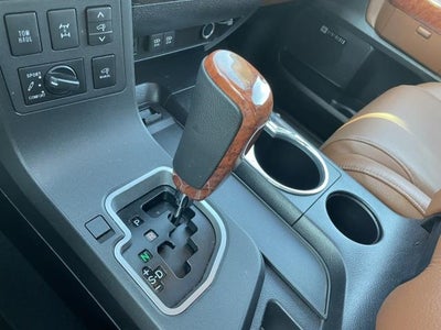 2020 Toyota Sequoia Platinum 4WD (Natl)