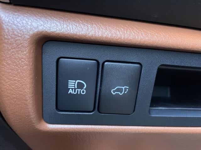 2020 Toyota Sequoia Platinum 4WD (Natl)