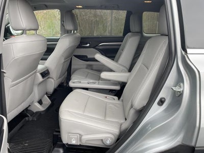 2019 Toyota Highlander Limited V6 AWD (Natl)