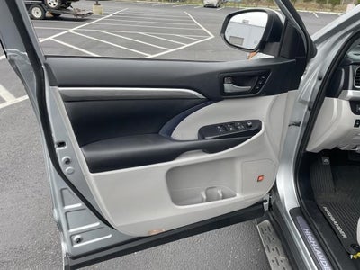 2019 Toyota Highlander Limited V6 AWD (Natl)