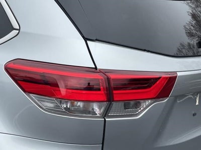 2019 Toyota Highlander Limited V6 AWD (Natl)
