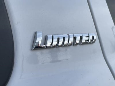 2019 Toyota Sequoia Limited 4WD (Natl)