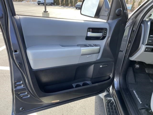 2018 Toyota Sequoia Limited 4WD (Natl)