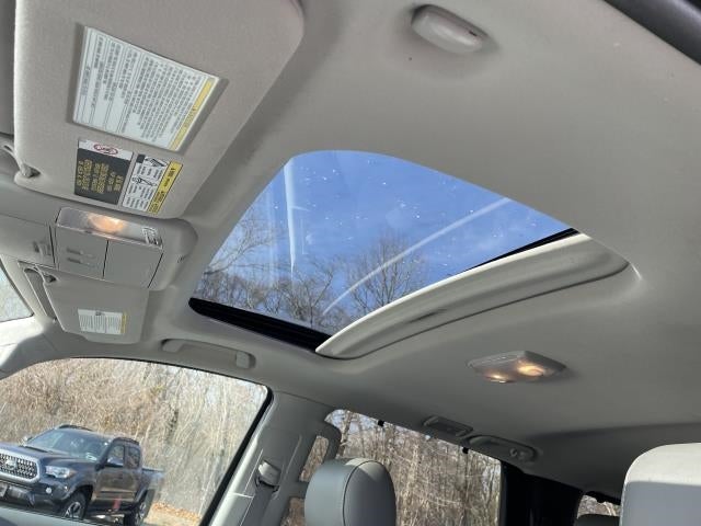 2018 Toyota Sequoia Limited 4WD (Natl)