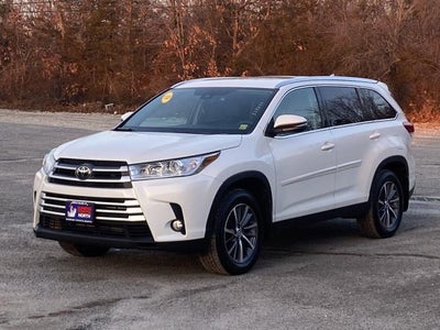 2019 Toyota Highlander XLE V6 AWD (Natl)