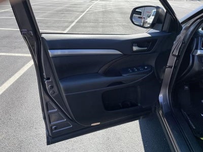 2019 Toyota Highlander XLE V6 AWD (Natl)