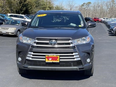 2019 Toyota Highlander XLE V6 AWD (Natl)