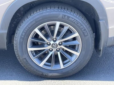 2019 Toyota Highlander XLE V6 AWD (Natl)
