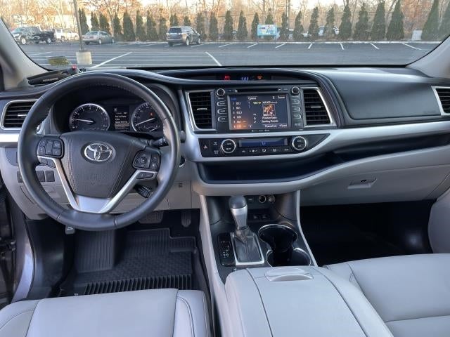 2019 Toyota Highlander XLE V6 AWD (Natl)