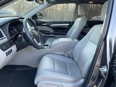 2019 Toyota Highlander XLE V6 AWD (Natl)