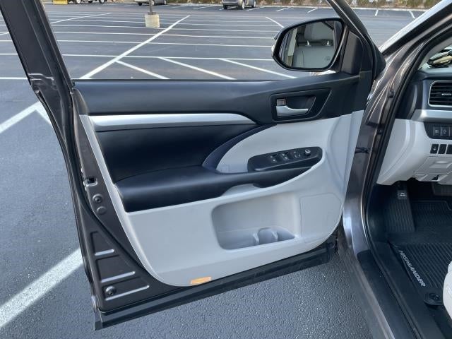 2019 Toyota Highlander XLE V6 AWD (Natl)