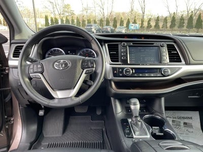 2019 Toyota Highlander XLE V6 AWD (Natl)