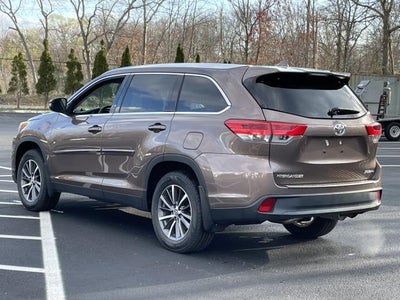 2019 Toyota Highlander XLE V6 AWD (Natl)