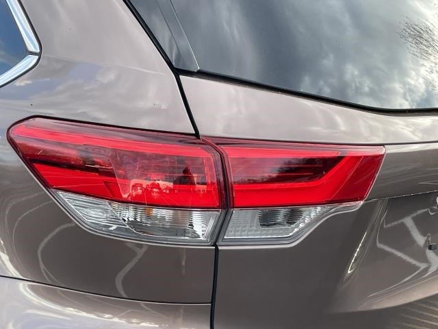 2019 Toyota Highlander XLE V6 AWD (Natl)