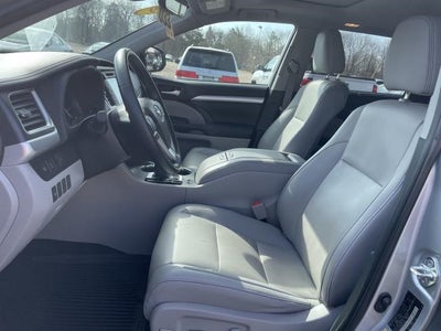 2019 Toyota Highlander XLE V6 AWD (Natl)