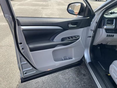 2019 Toyota Highlander XLE V6 AWD (Natl)