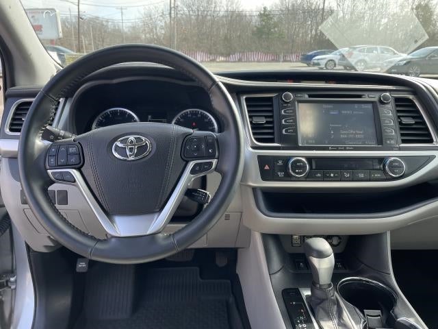 2019 Toyota Highlander XLE V6 AWD (Natl)
