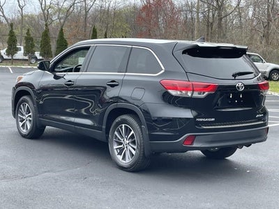 2019 Toyota Highlander XLE V6 AWD (Natl)