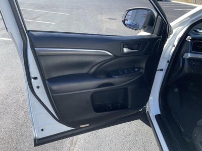 2019 Toyota Highlander SE V6 AWD (Natl)