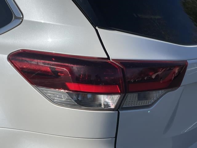 2019 Toyota Highlander SE V6 AWD (Natl)