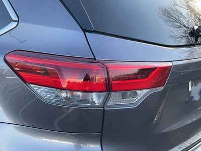 2019 Toyota Highlander XLE V6 AWD (Natl)
