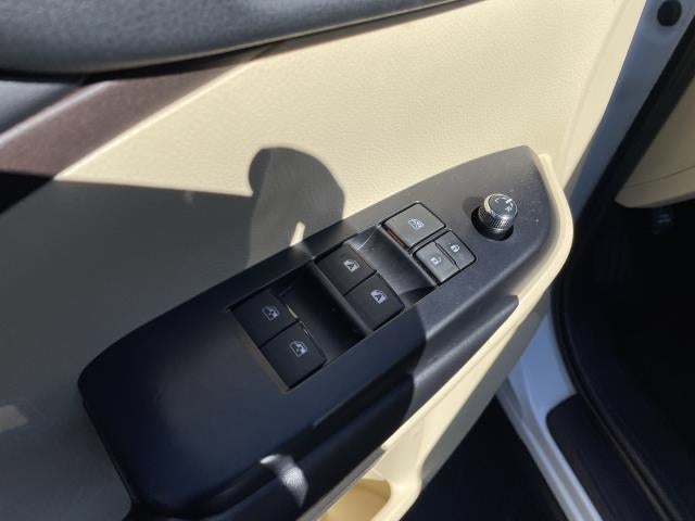 2019 Toyota Highlander SE V6 AWD (Natl)